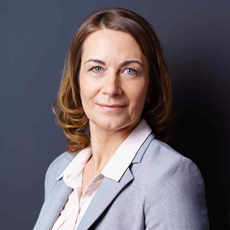 https://cabinet-tchamo.com/wp-content/uploads/2019/10/image_team_01.jpg